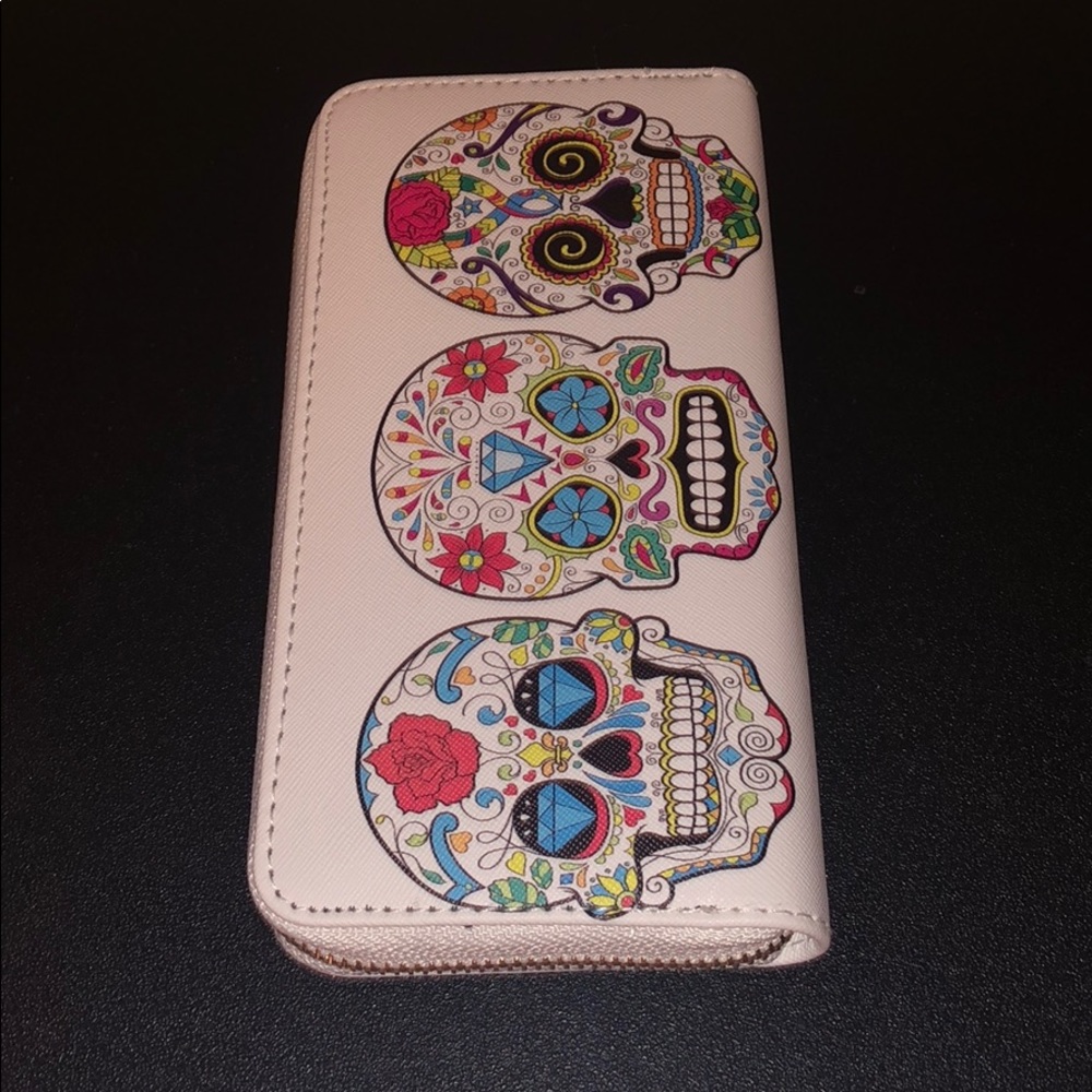 wallet - Picture 2 of 3